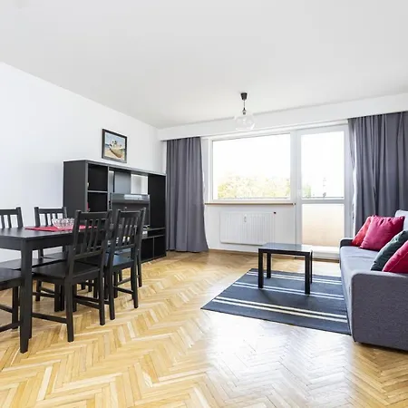 Grand - Station In The Center アパート *